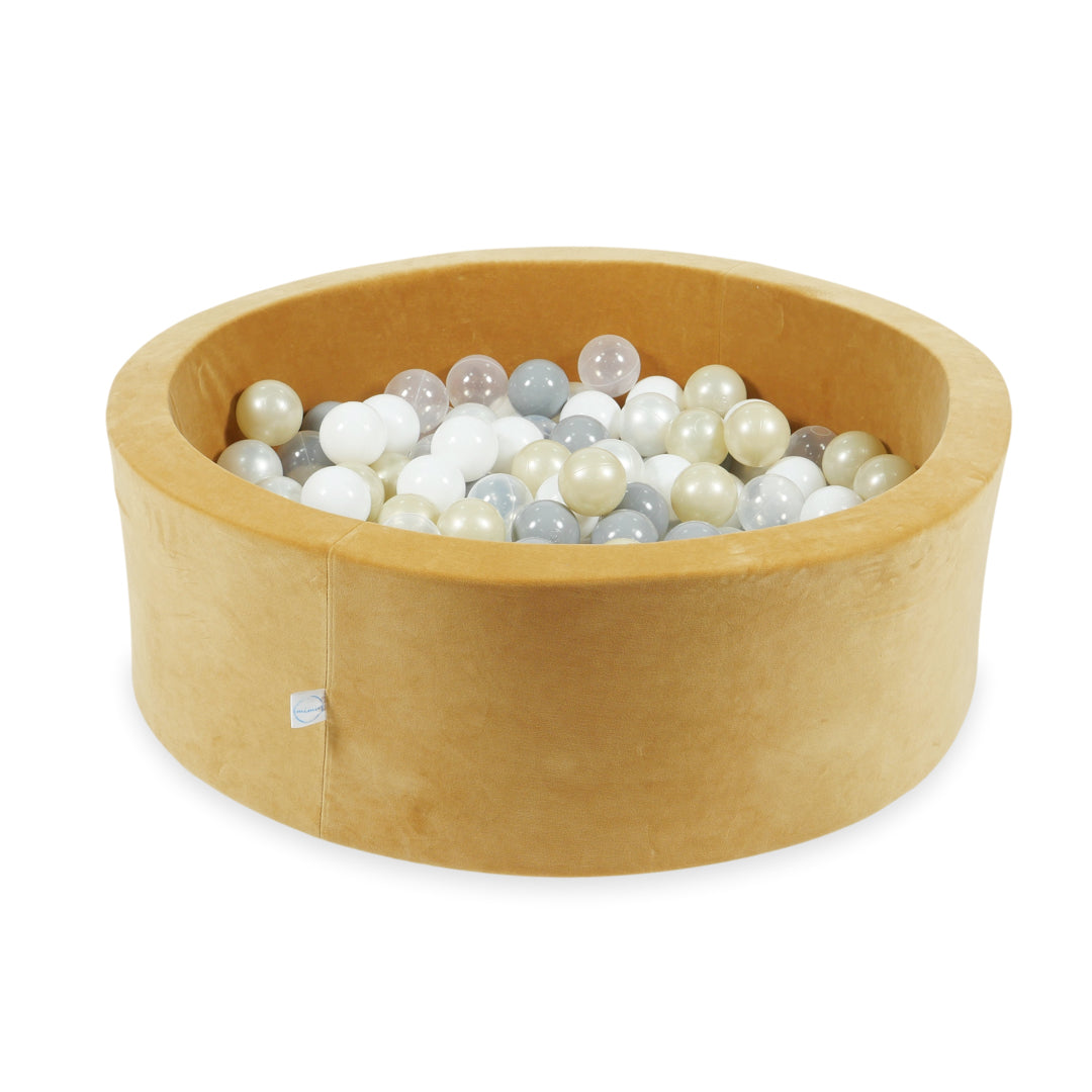 Ball pool in soft velvet caramel 90x30 cm with 200 balls