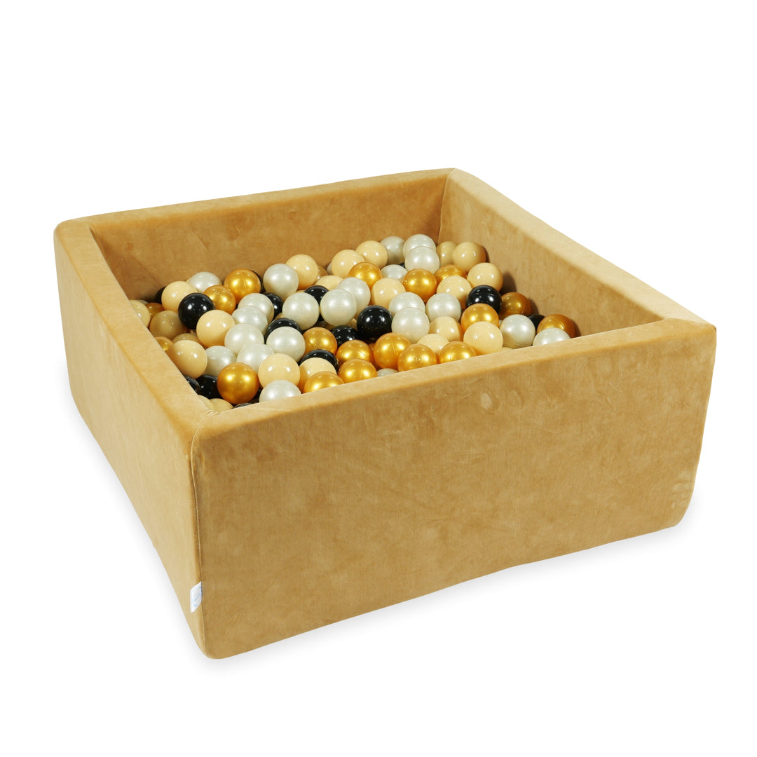 Square ball pit 90x90x40 cm in soft Carmel velvet, 400 balls