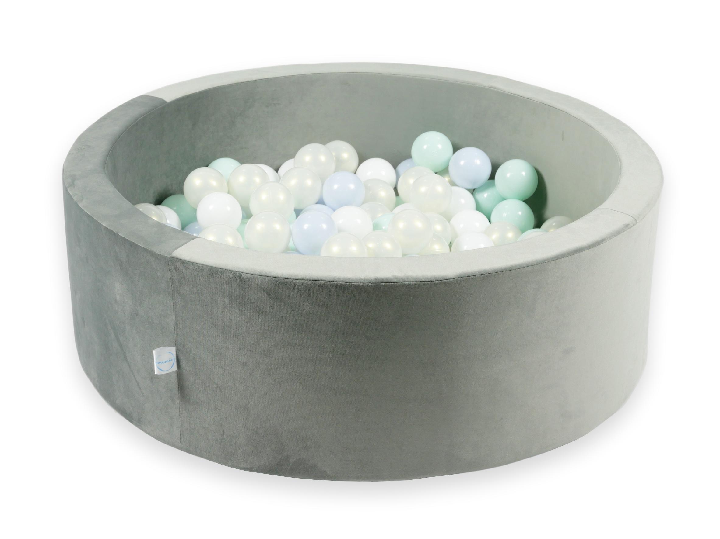 Ball pit in velvet