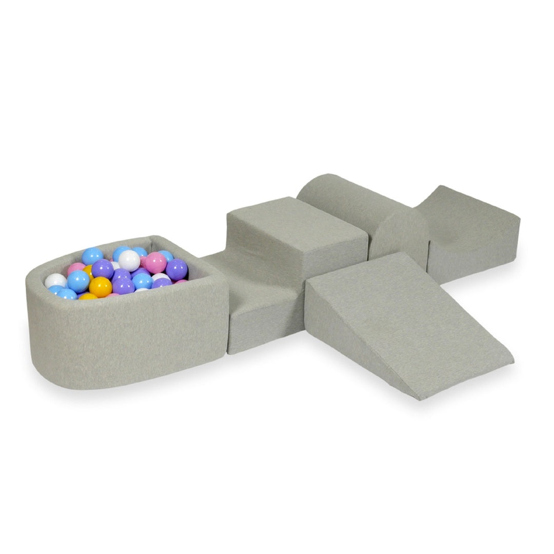 Foam play area with hill and micro light gray pool + 100 balls