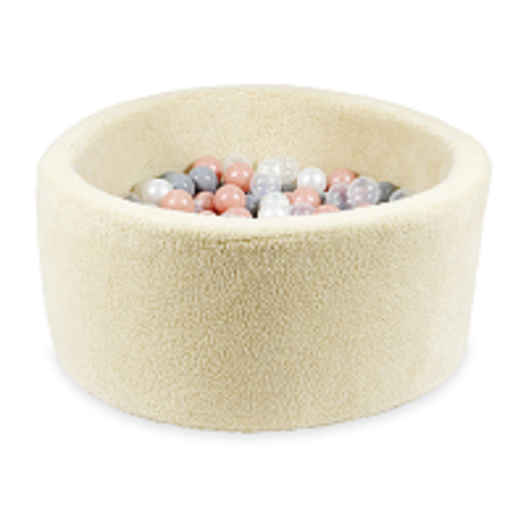 Ball pit in teddy