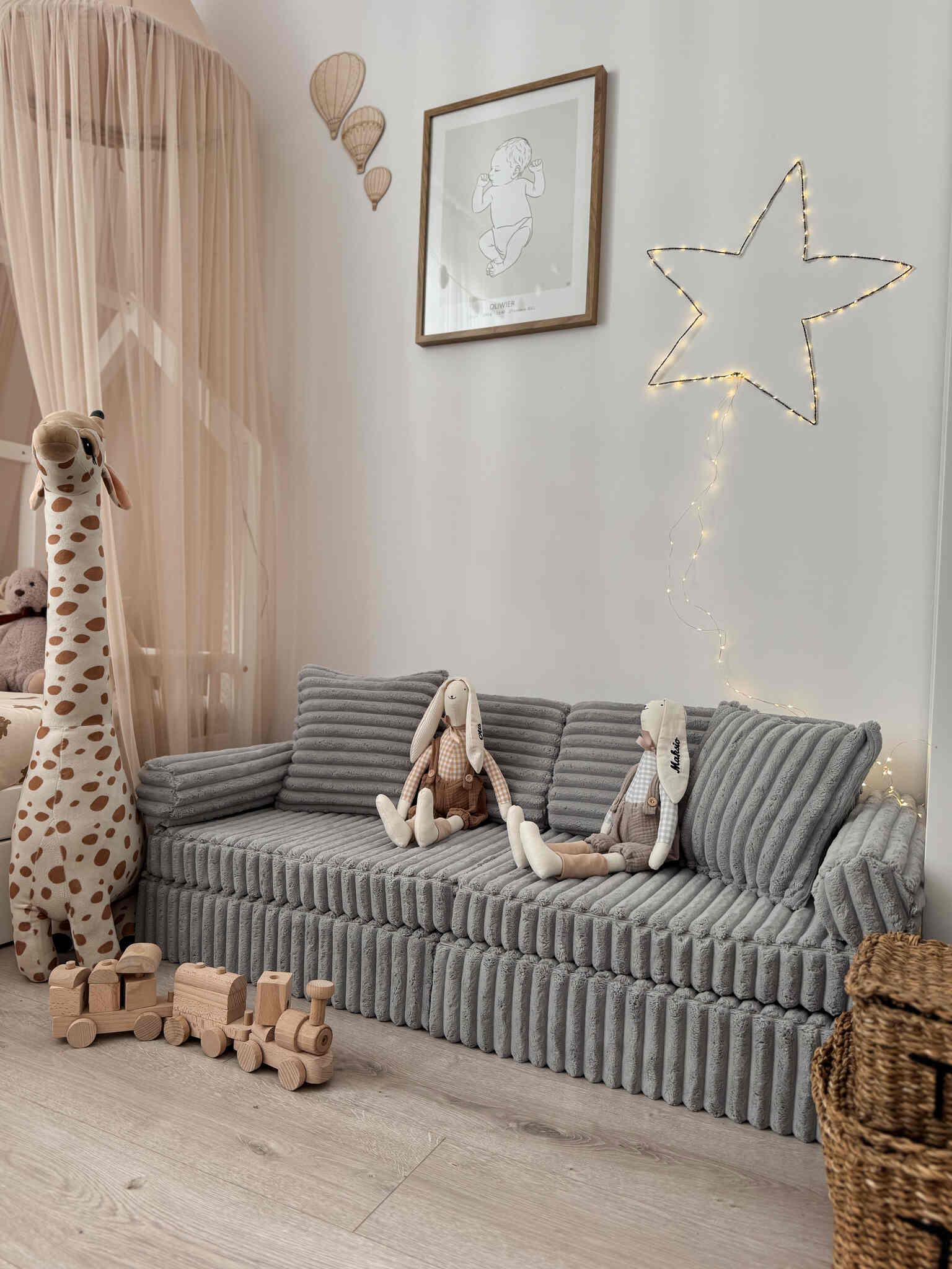 Montessori Mini Play Sofa Comfort in waffle