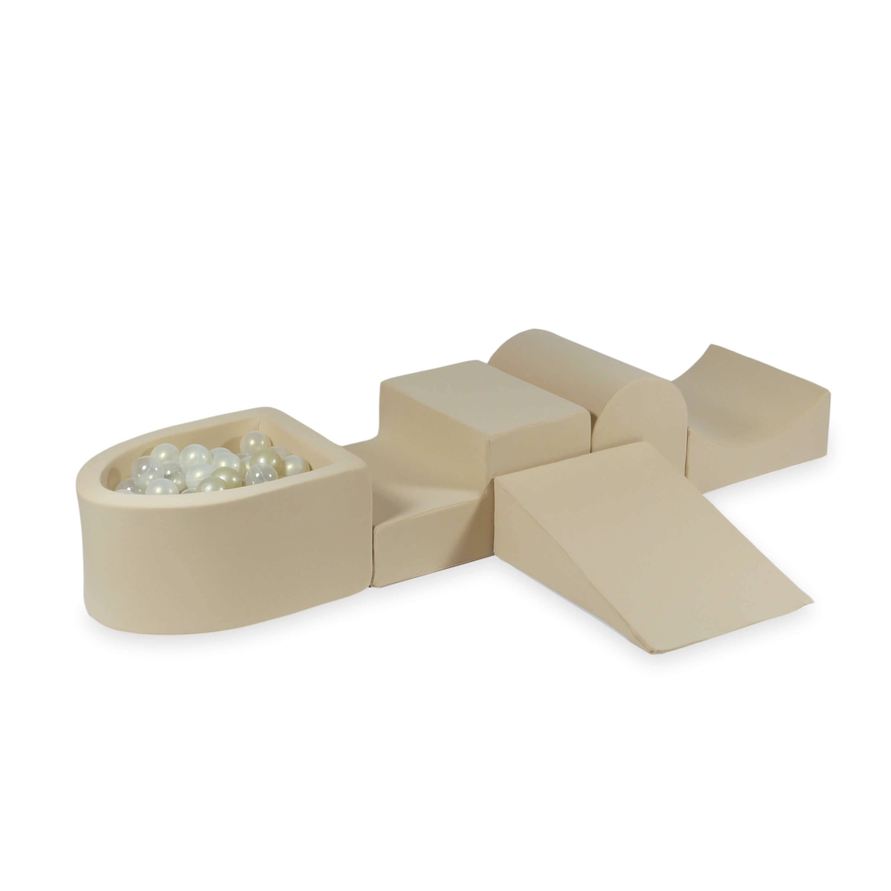 Foam play area with hill and micro beige pool + 100 balls