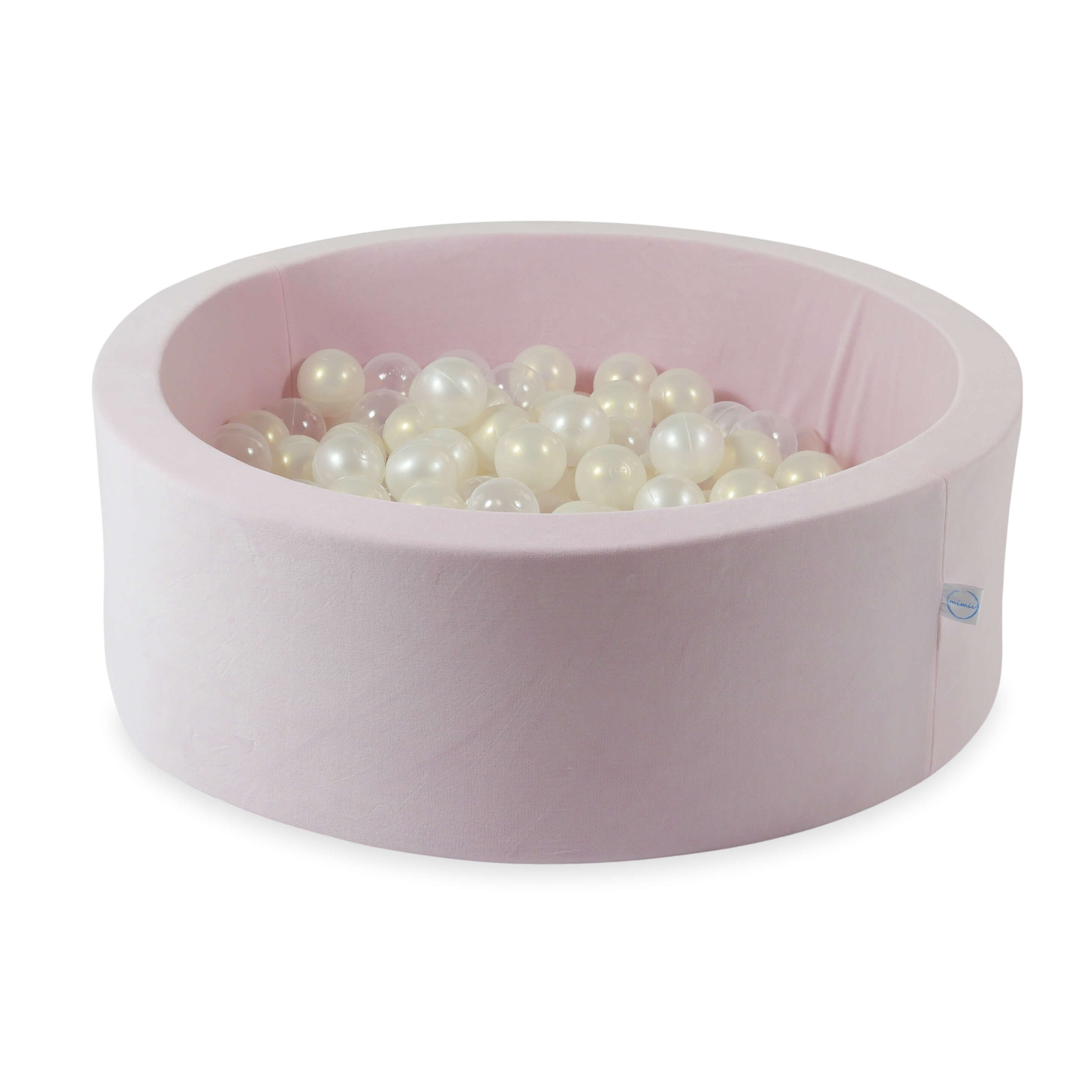 Ball pit in soft velvet