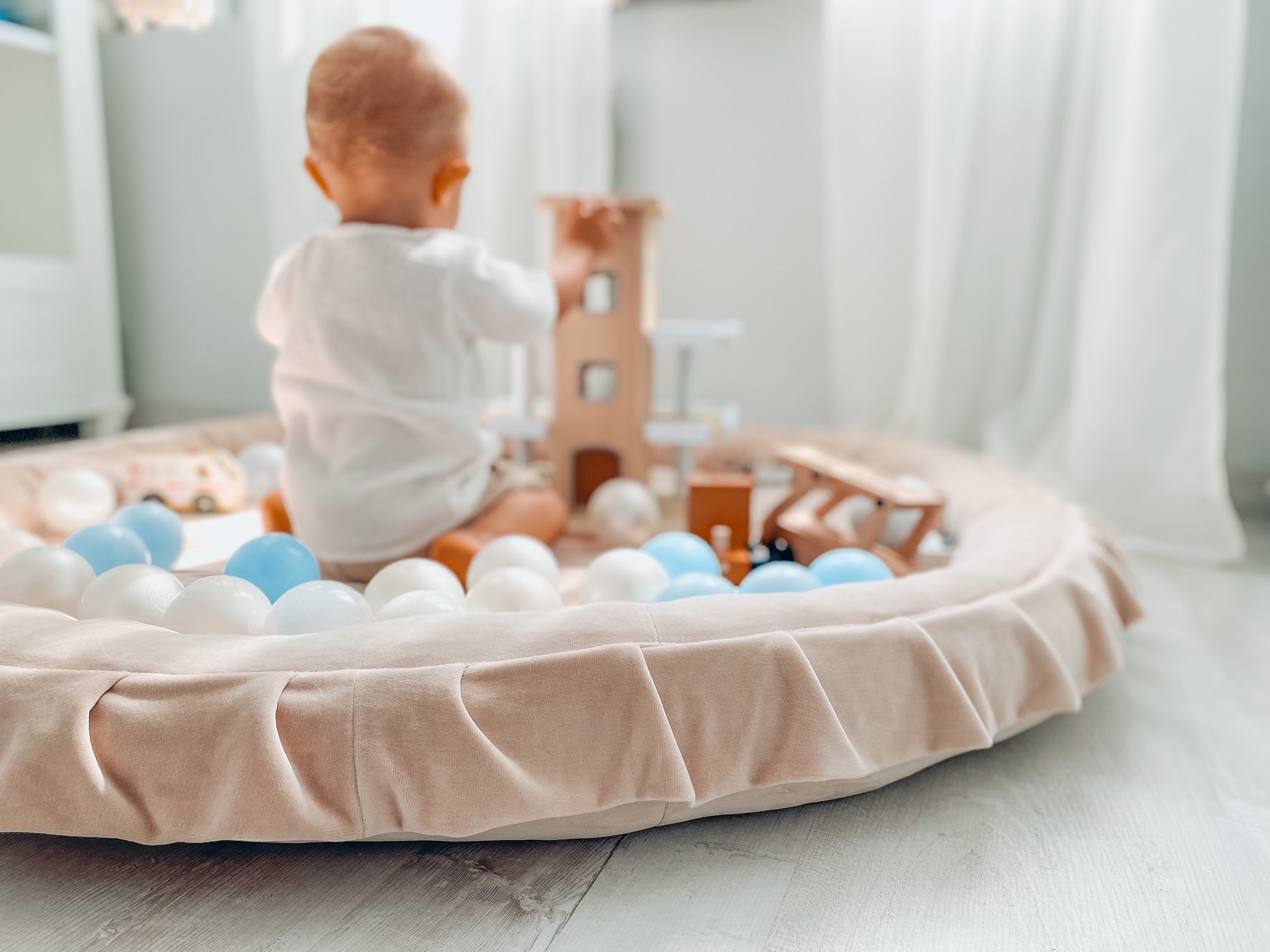 Baby nest play mat 120cm in soft velvet