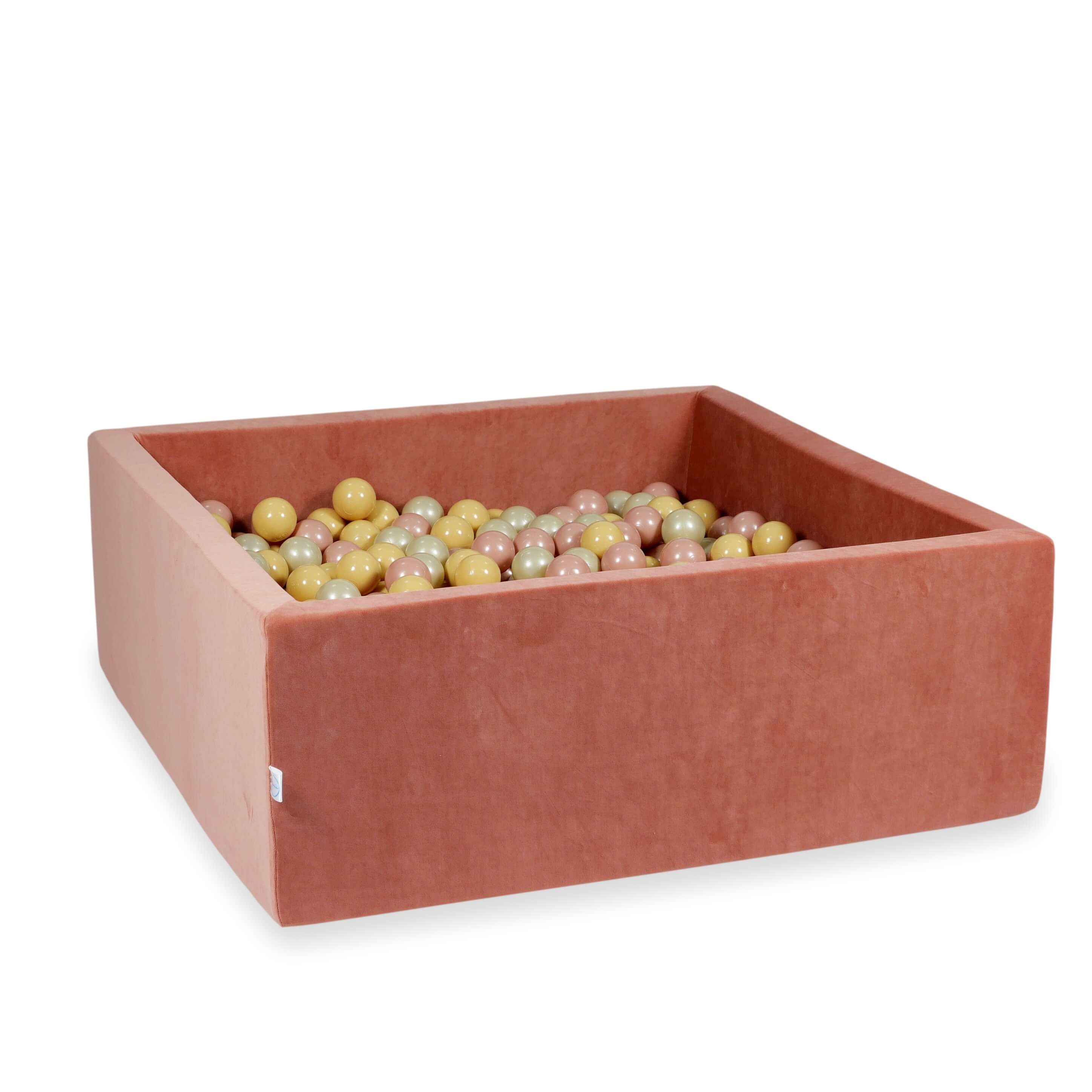Square ball pit 110x110x40 cm in canyon clay soft velvet, 600 balls