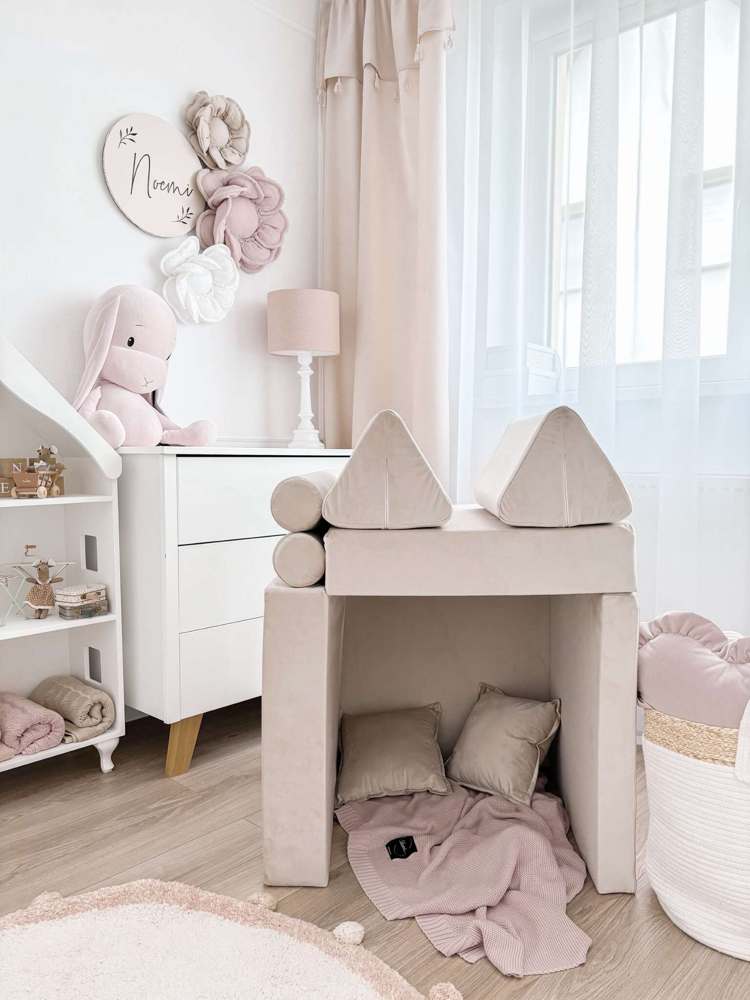 Montessori Mini Play Sofa Comfort in velvet