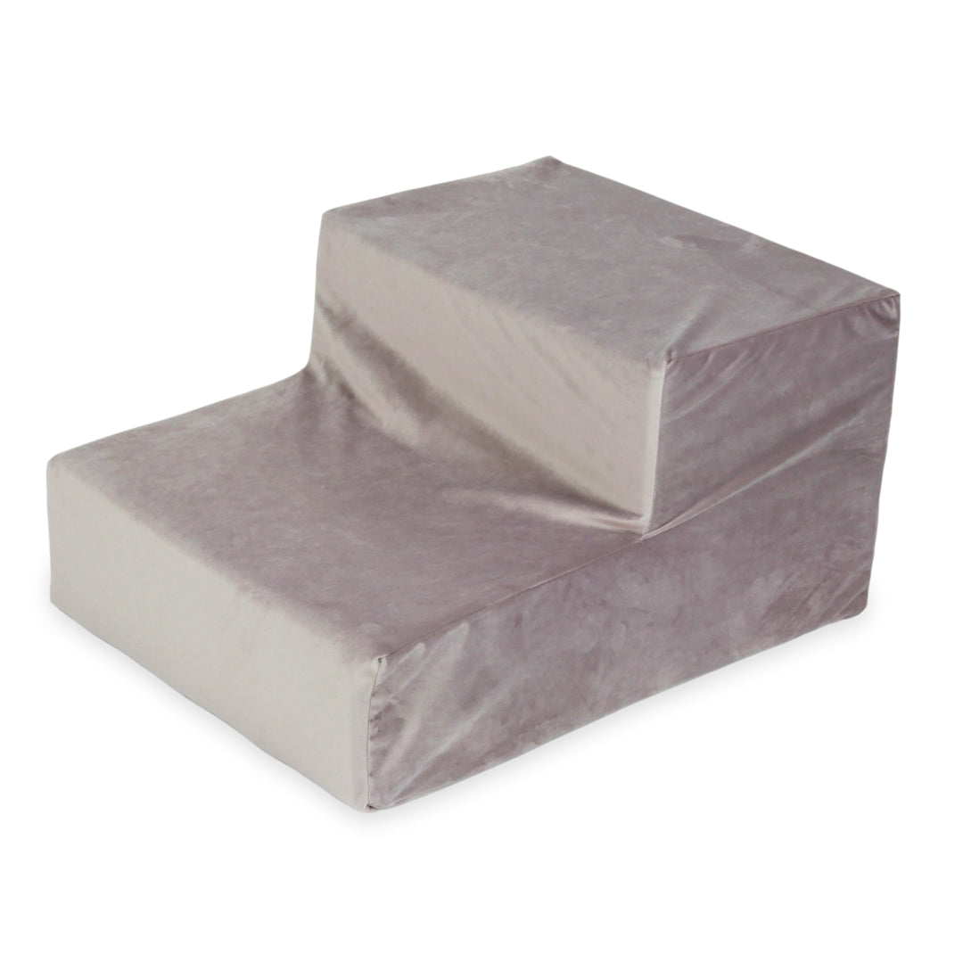 Foam steps for velvet playground