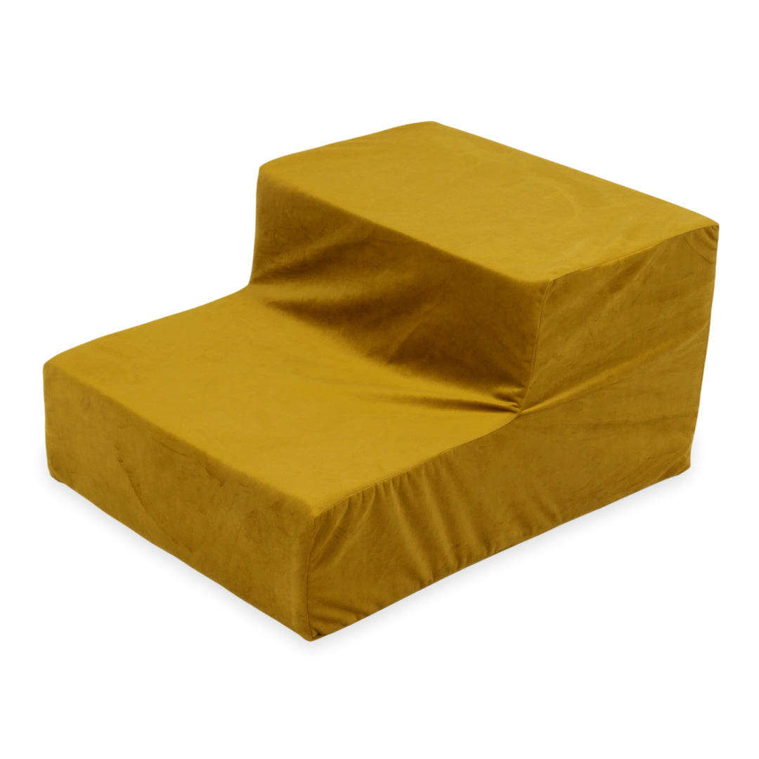 Foam steps for velvet playground