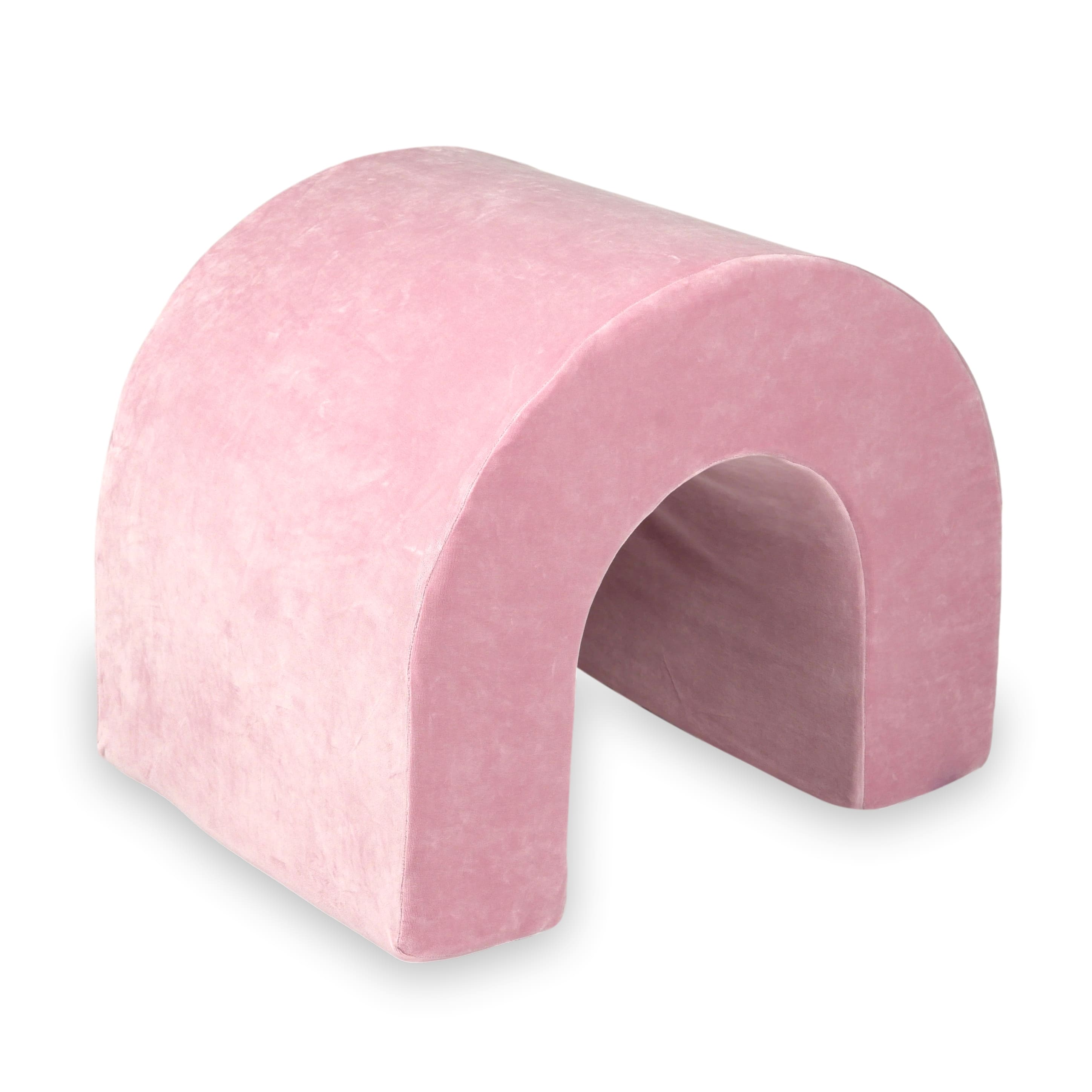 Foam tunnel for velvet soft playground