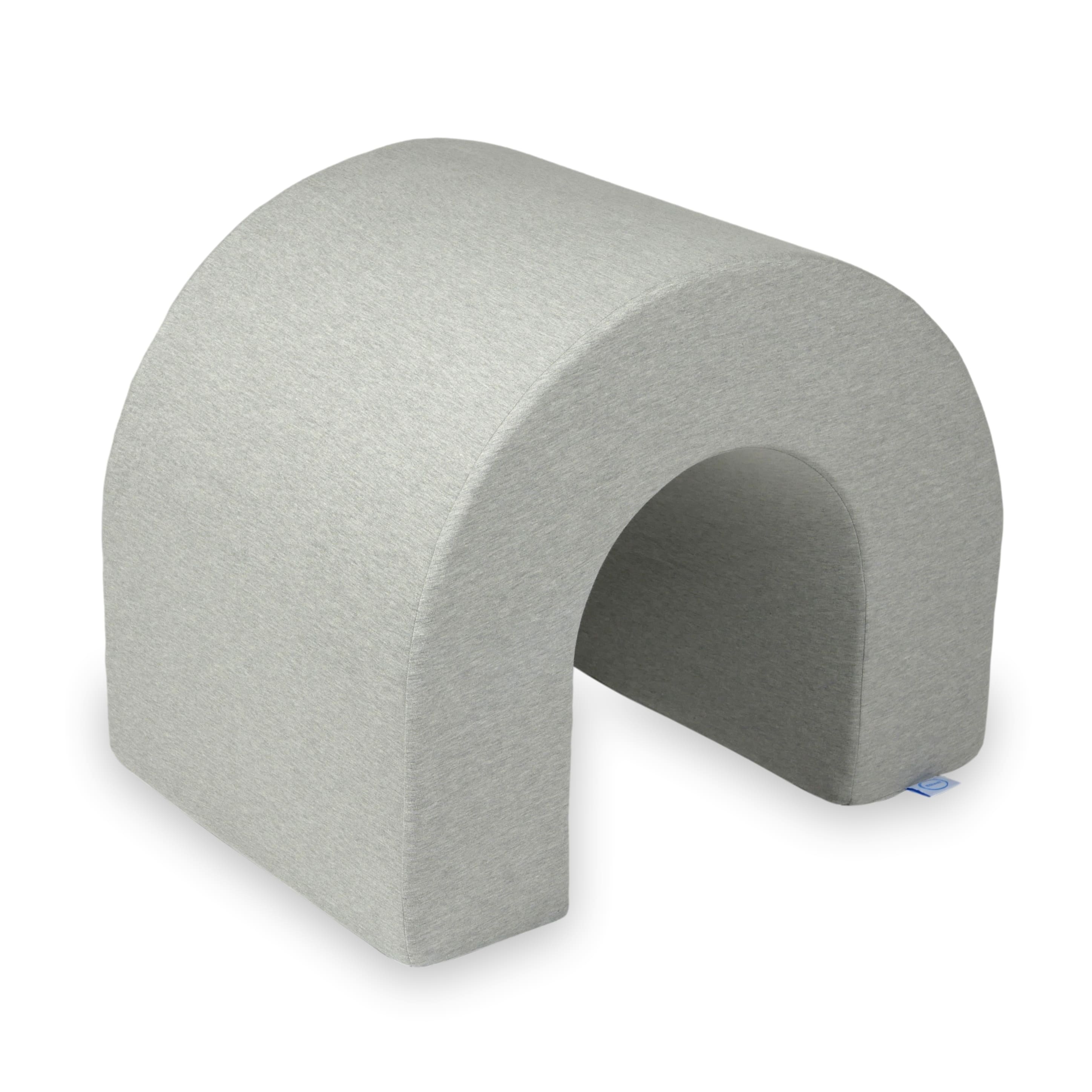 Foam tunnel for jersey playground